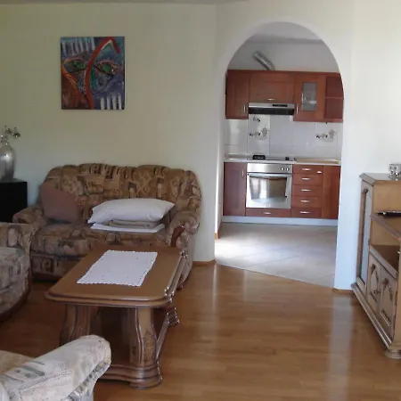 Apartment Casa Benedict Apartment *